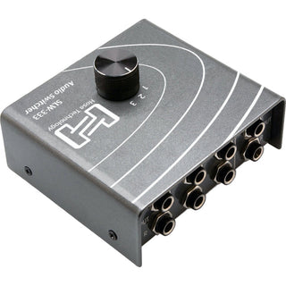 Studio-Monitor-Controller