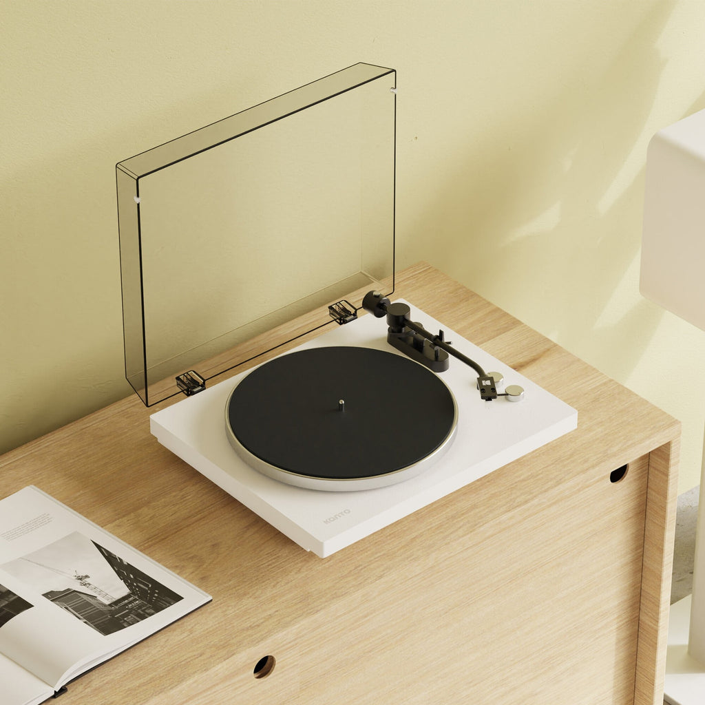 Kanto Audio OBI3 Gen 2 turntable, White, lifestyle shot