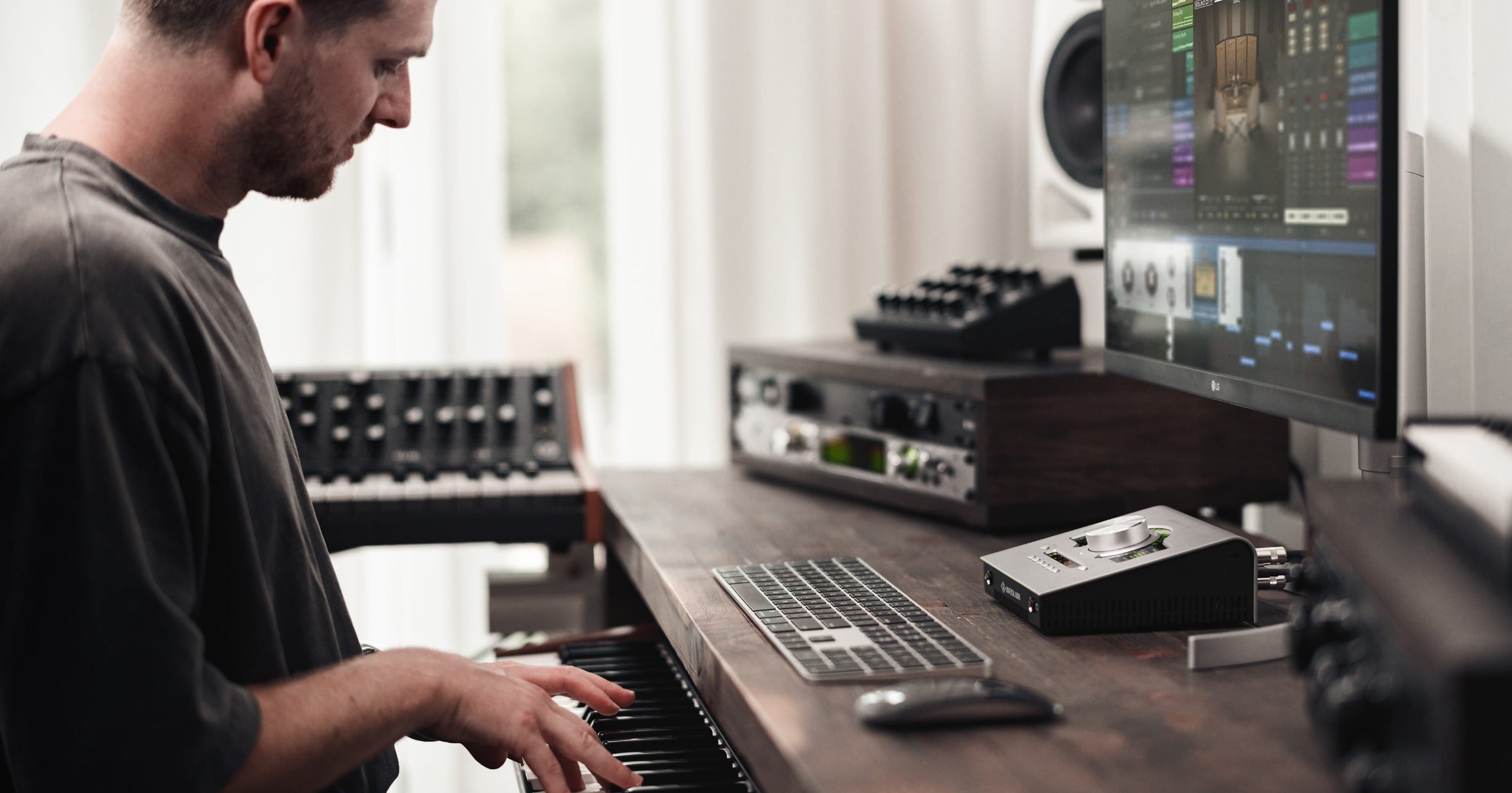 Universal Audio Apollo Twin X DUO Gen 2 (Essentials+ Edition) audio interface, feature detail